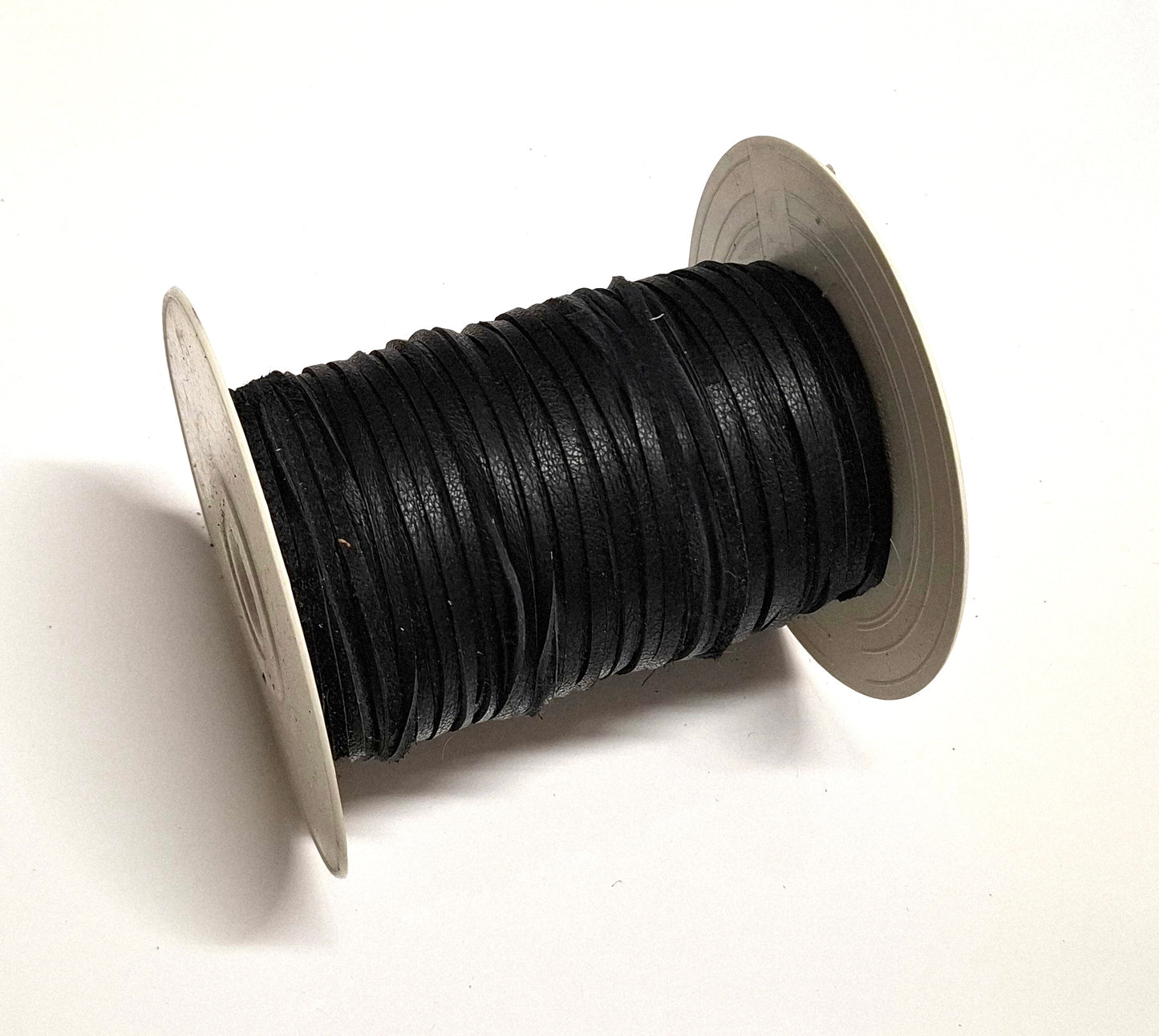 1/8" Flat Black Fenix Cowhide Leather Lacing (10 yds) 0125NDB jewelry cord; DIY;dream catchers; leather crafts; tassels; fringe