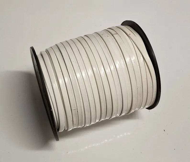1/4" Leather Cord Piping (5 yards) in White Krinkle Patent 0250BCK