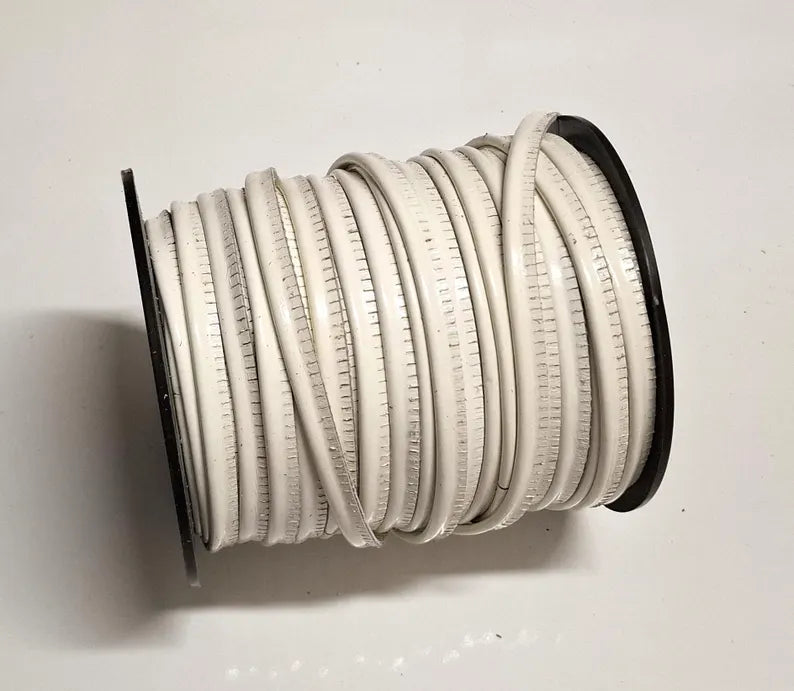 5/16" Leather Cord Piping (5 yards) in White Krinkle Patent 2095XCK