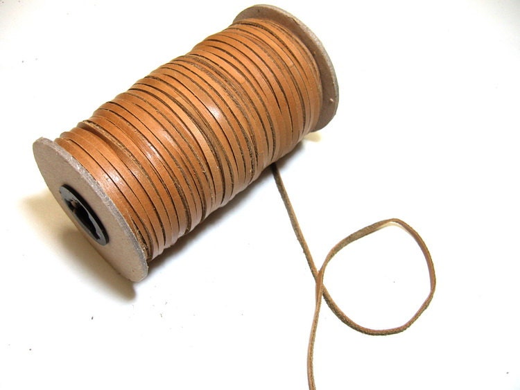 1/8" Flat, Cowhide Leather Lacing in Corral Tan (10 YDS) 0125NDB - jewelry; dream catchers; tassels; DIY; fringe