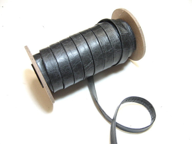 1/2" Cowhide Leather Stripping in Vermont Grey (5 yds) 0500BDB Double-folded