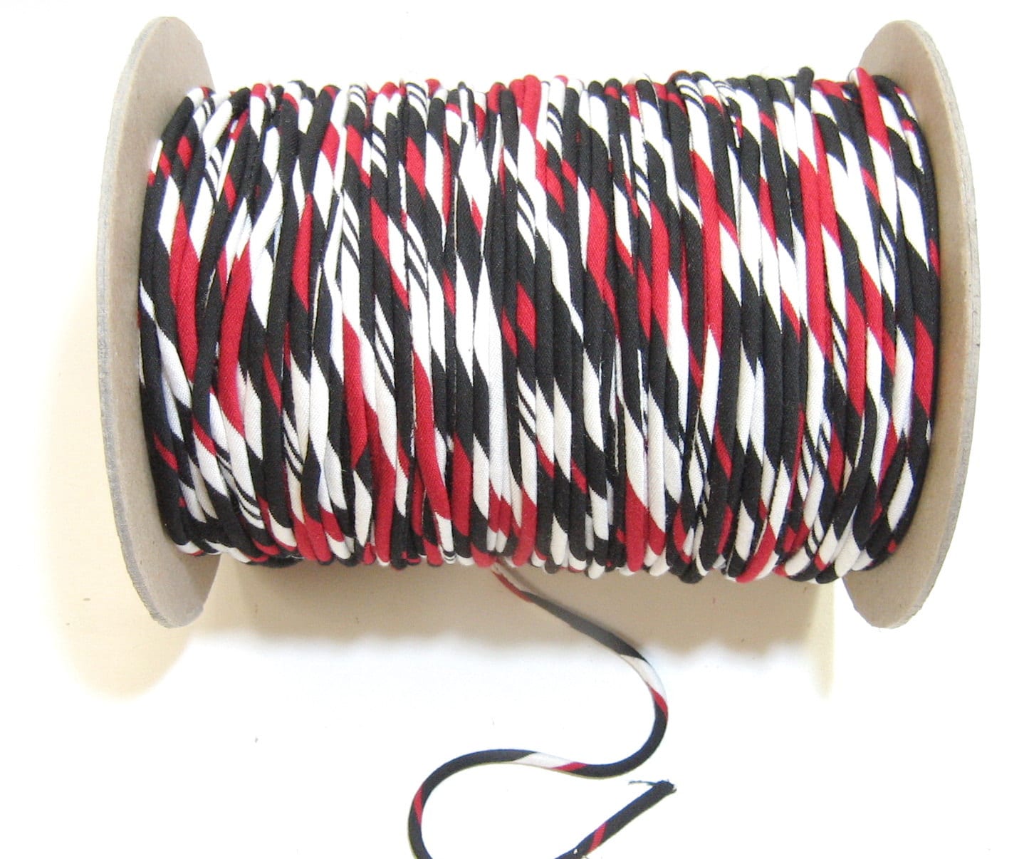 3/16" Stretch Knit Spaghetti Strap in Black, White, and Red (20 YDS)