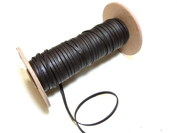 1/8" Double-Folded & Reinforced Cowhide Leather Lacing in Dark Brown (5 YDS) 0125RD9