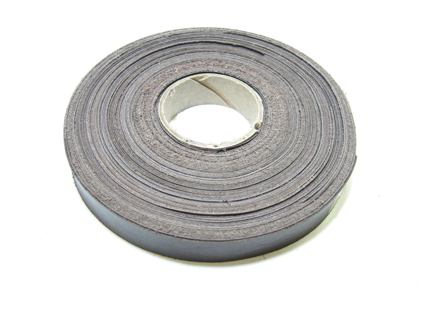 Genuine Cowhide Leather Stripping in Expresso Brown 9/16" (5 yds) 0562ND9