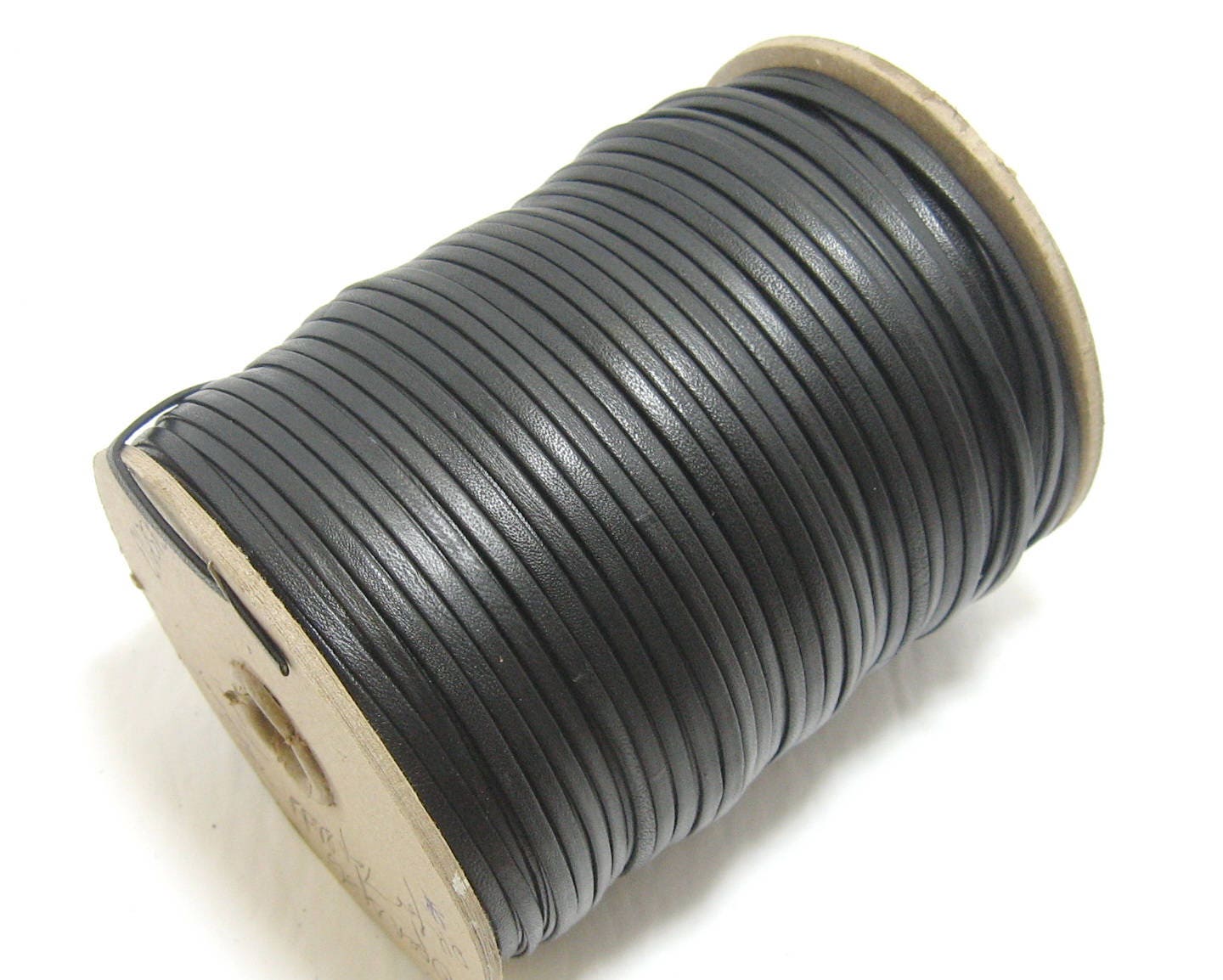 Genuine Cowhide Leather 1/8" Double-folded & Reinforced in Black Fuji (5 yds) 0125RDB - Discount/Damage