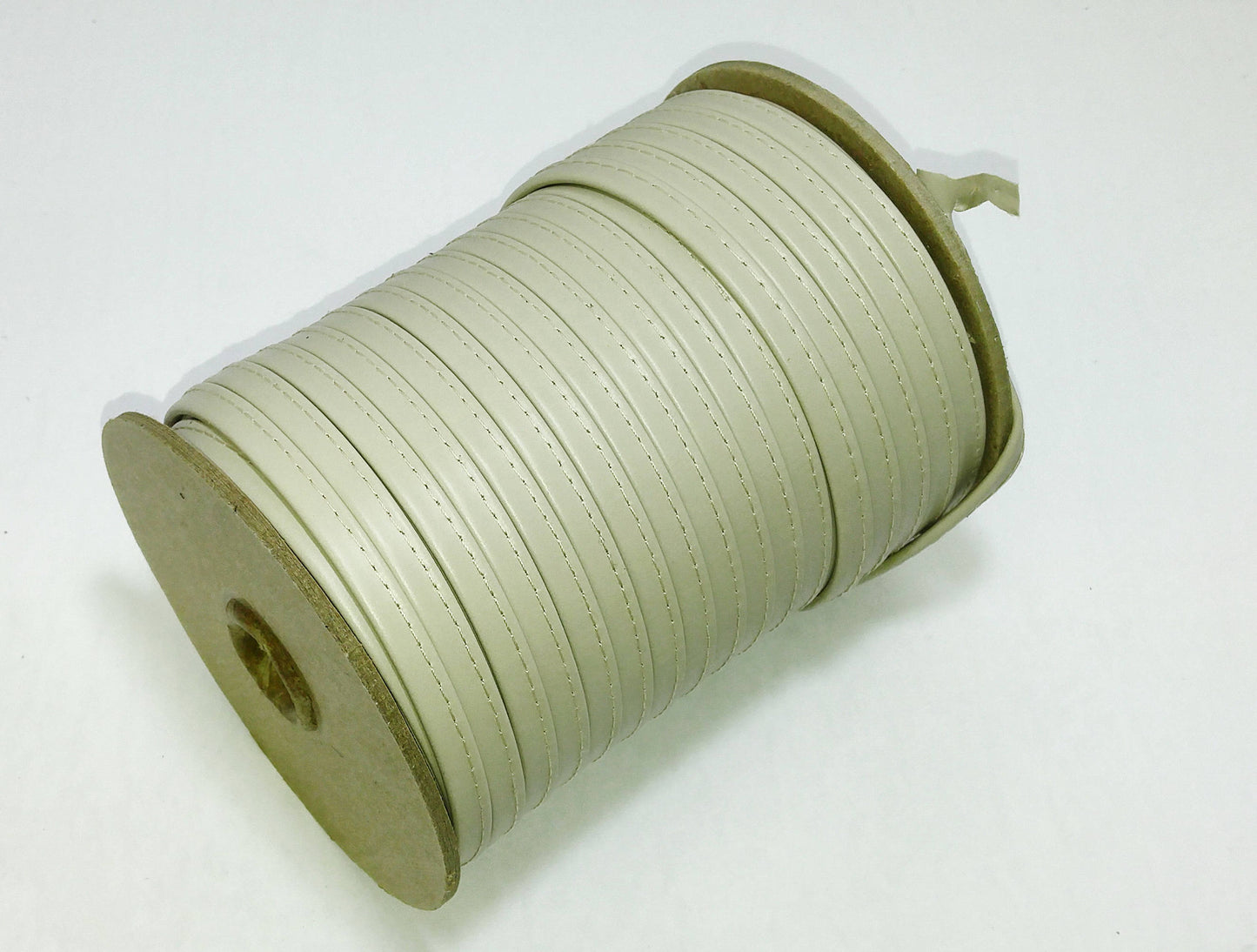 NEW COLOR!!! 1/4" Stitched Faux Leather Jewelry Cord in Beige Polyurethane (5 YDS) 2643XUNAT