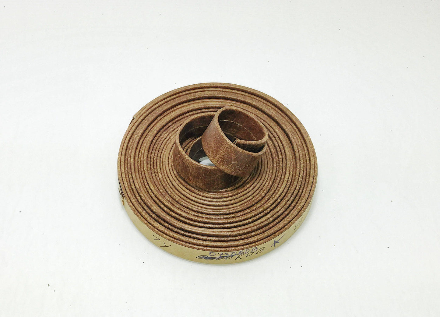 3/4" Double-folded & Reinforced Cowhide Leather Strap in Vermont Cognac (2 YDS) 0750RDB