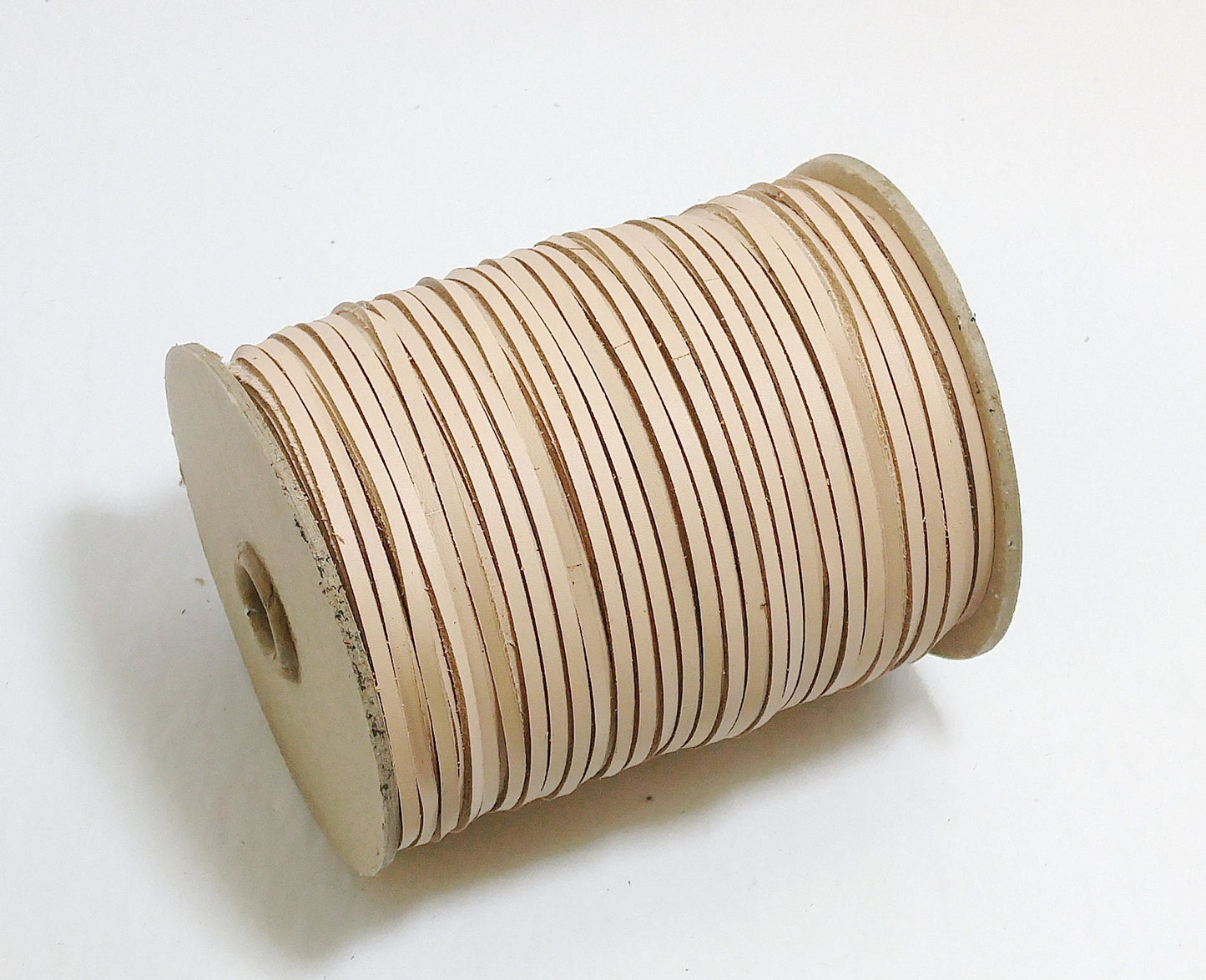 1/8" Flat Cowhide Leather Lacing in Coach Issy Tan, Beige, Natural (10 yds) 0125NCD jewelry cord; DIY;dream catchers; leather crafts; tassel