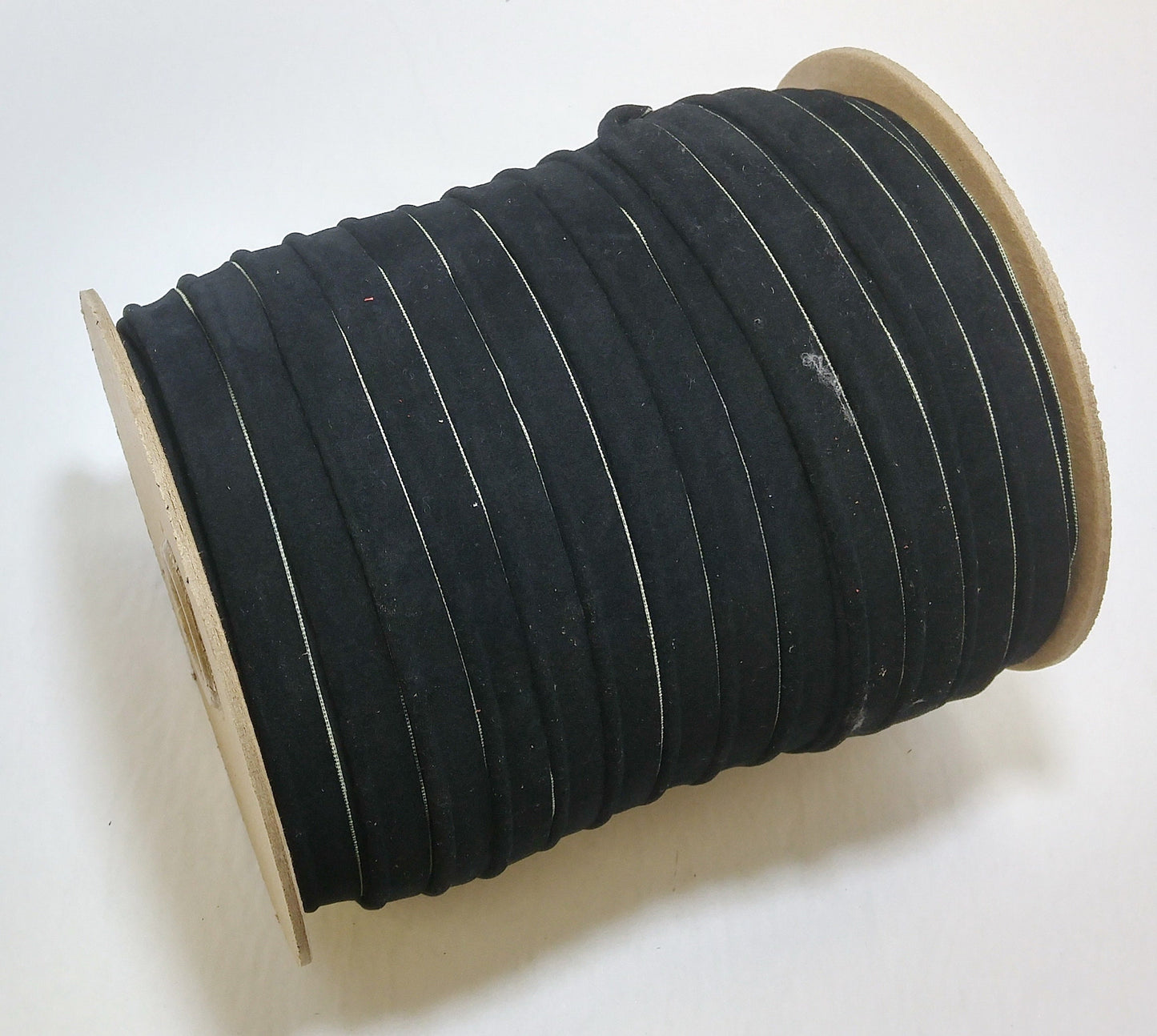 1/2" Cord Piping in Black Faux Suede Vegan Leather (5 YDS) 3277XUPU ; notions and trims; leatherworking; faux leather; sewing
