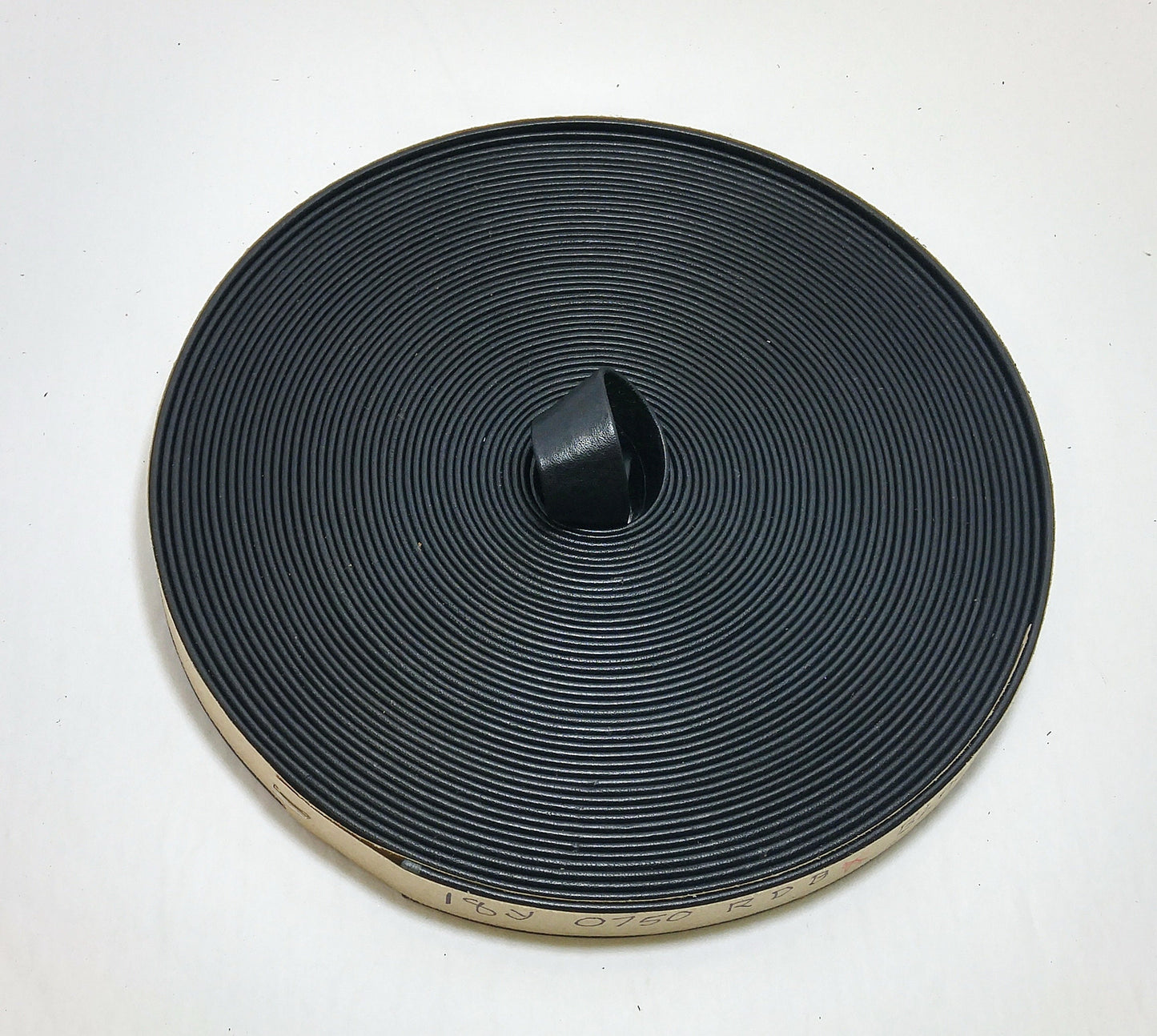 3/4" Double-folded & Reinforced Cowhide Leather Strap in Black FUJI (2 YDS) 0750RDB