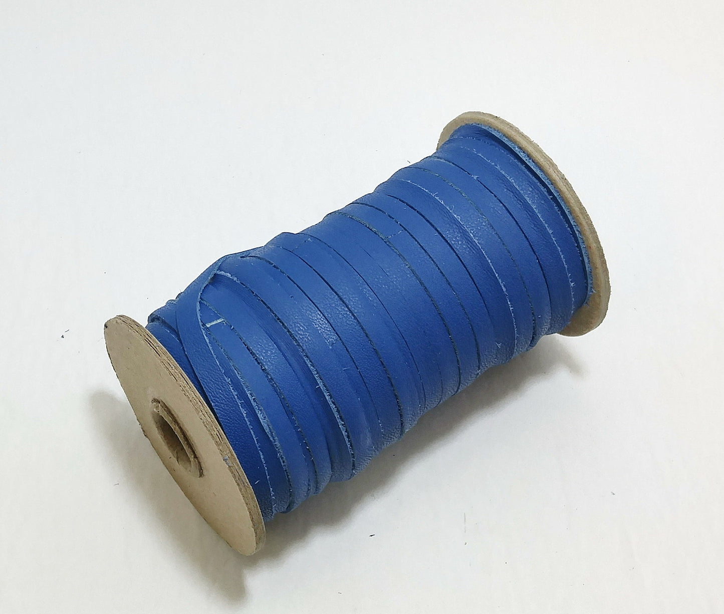 1/4" Flat, Cowhide Leather Lacing in Blue Duquessa (10 yds) 0250NDB leather jewelry cord; DIY; dream catchers; leather crafts