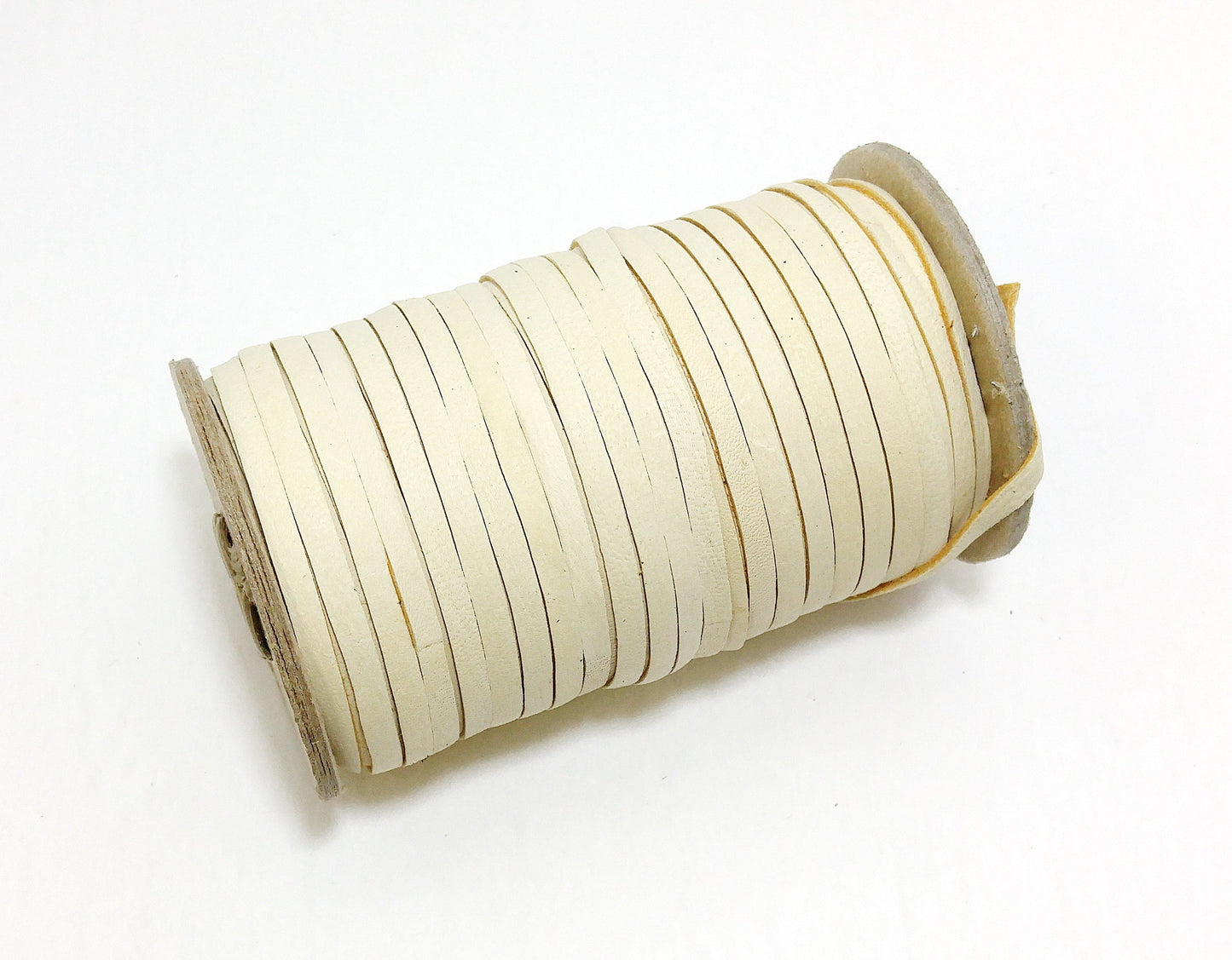 1/8" Flat, Genuine Deer Leather Lacing in Sour Cream (19.5 YDS) 0125NHH tan, earth tone, yellow, beige, natural *card*