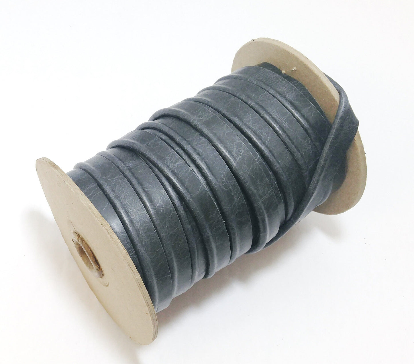 1/2" Cowhide Cord Piping in Vermont Grey/Gray Cowhide (3 yds) 3277XDB