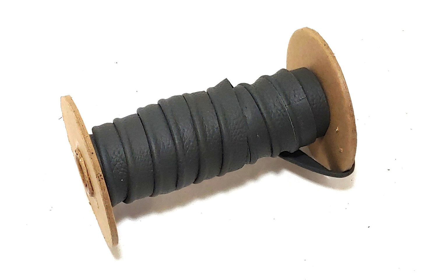 1/2" Cord Piping, Cowhide Leather in Sienna Grey/Gray (4.5 YDS) 3277XDD