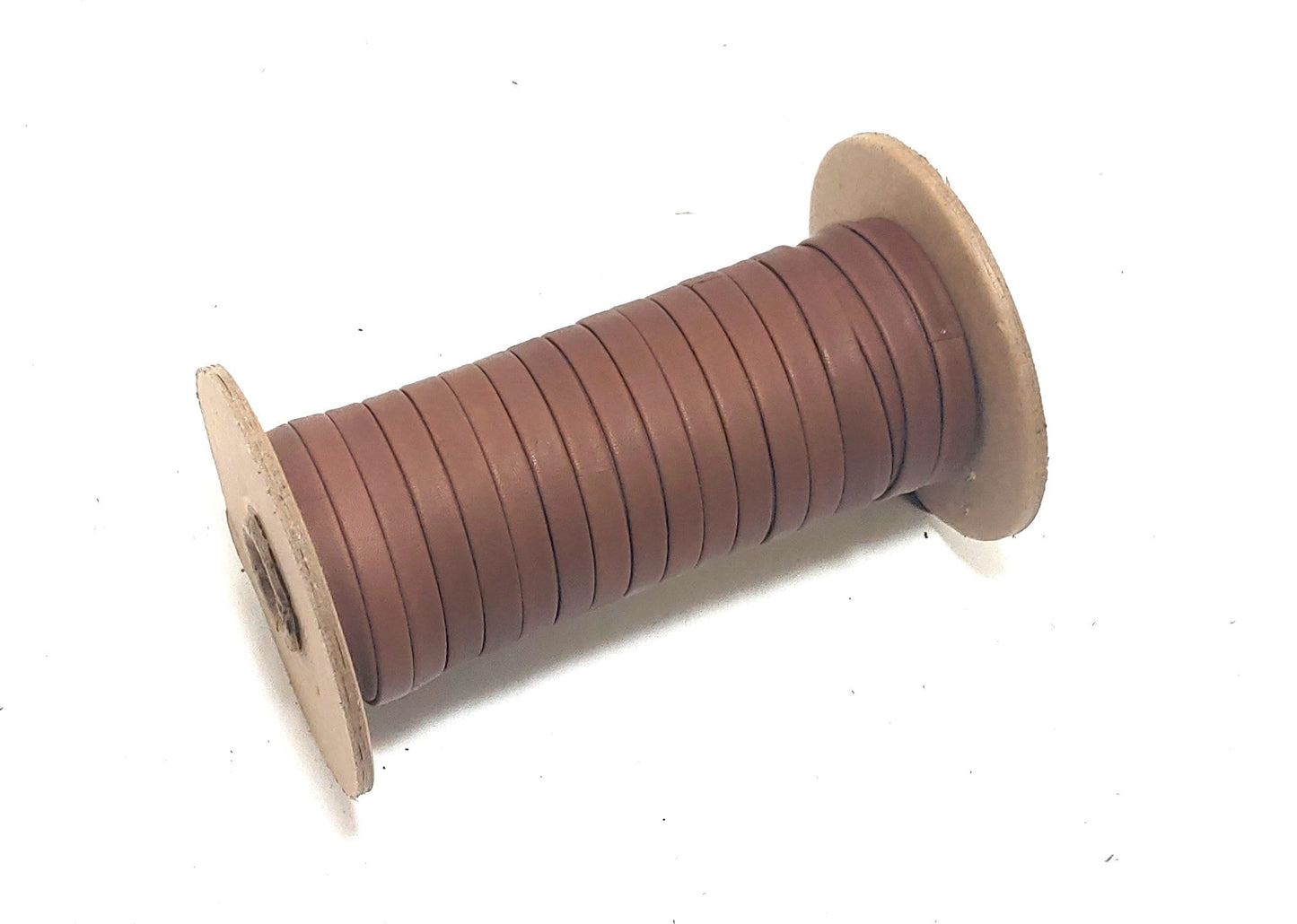 1/4" wide Cowhide Leather Lacing in Light Brown (5 yds) 0250BDB Double-folded