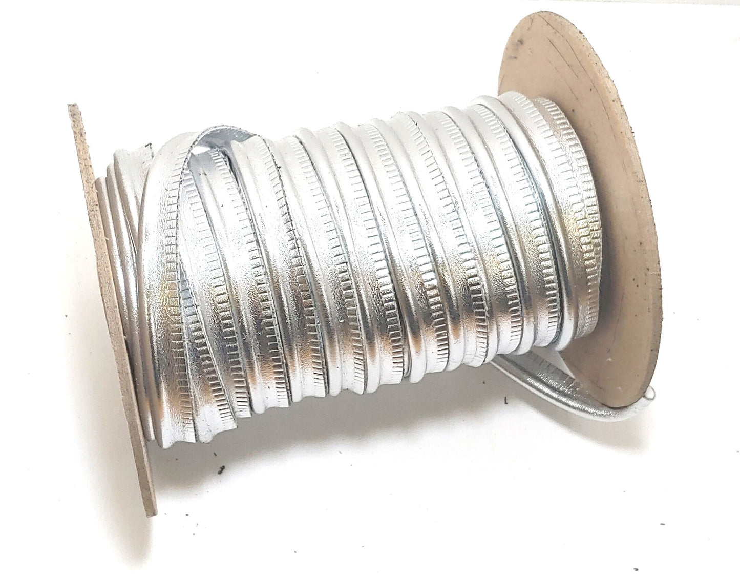 5/8" Round Cord Piping, Genuine Cowhide Leather in Metallic Silver (2 YDS) 3118XDD - bold piping; upholstery piping; large cushions