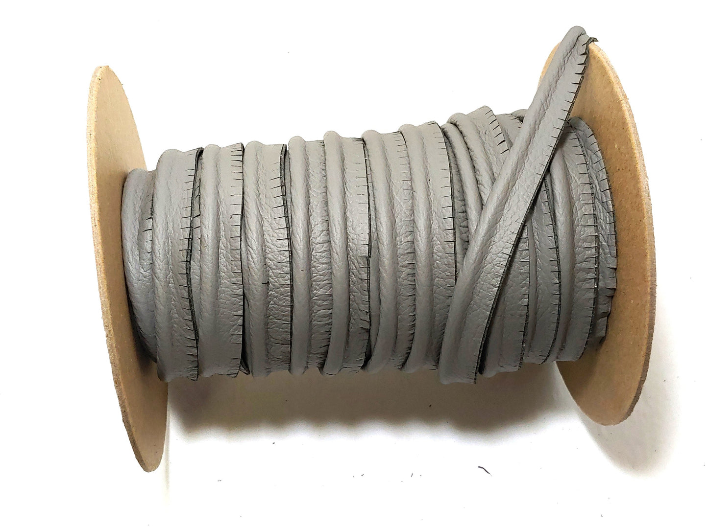 5/8" Round Cord Piping, Genuine Cowhide Leather in Light Grey #2 UPL (3 YDS) 3118XDD - bold piping; upholstery piping; large cushions