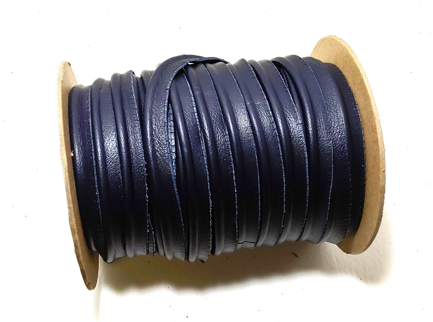 5/8" Round Cord Piping, Genuine Cowhide Leather in Glossy Navy UPL (3 YDS) 3118XDD - bold piping; upholstery piping; large cushions