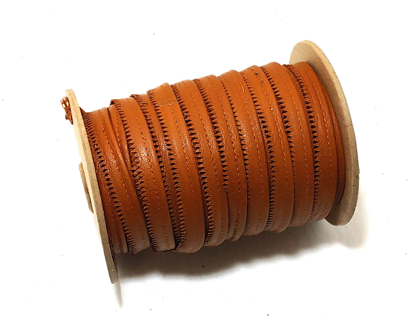 7/16" Double Cord Piping, Genuine Cowhide Leather in London Tan (3 YDS) 3769XDC - bold piping; upholstery piping;