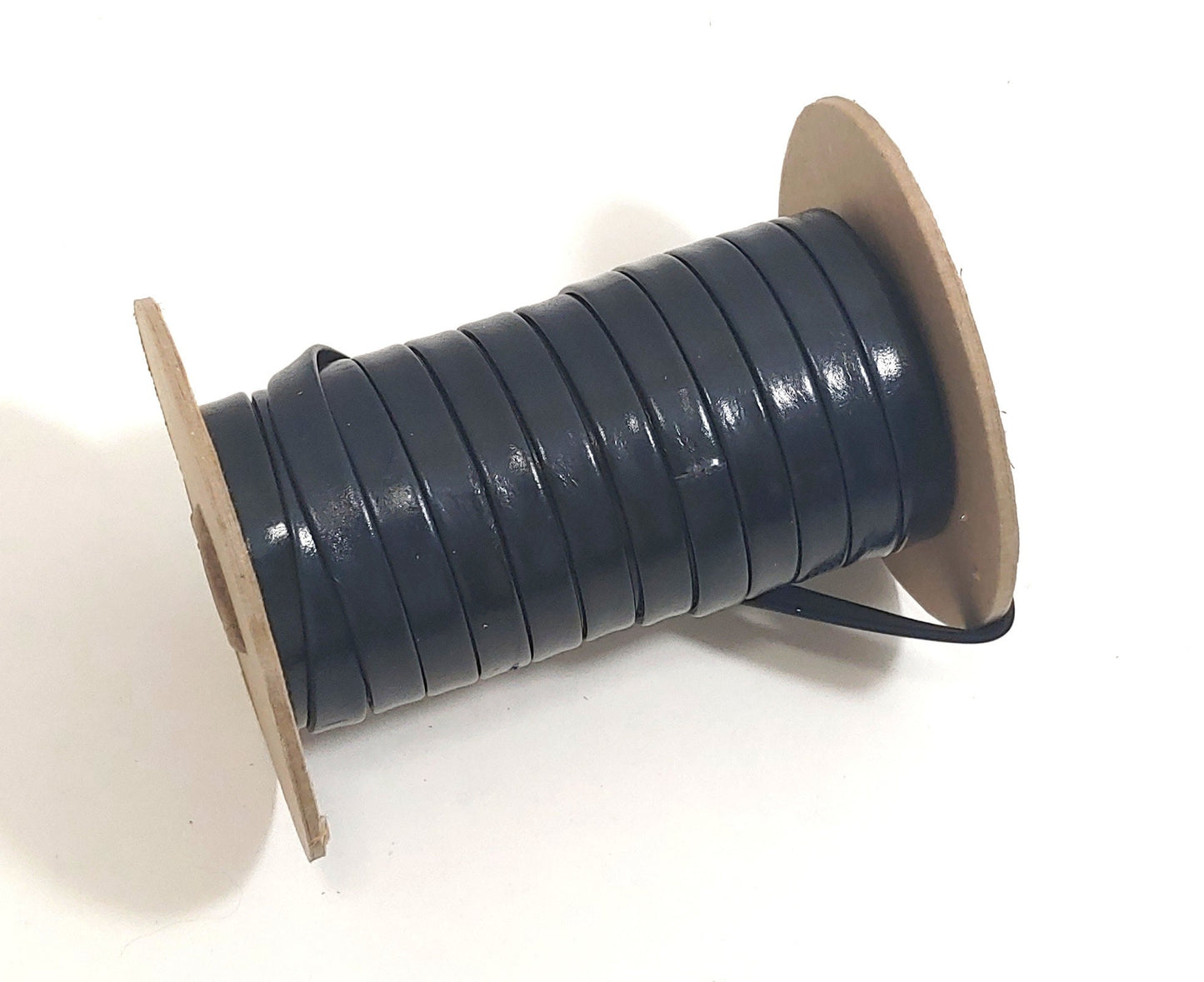 3/8" wide Kid Leather Lacing in Navy Lustre (3 yds) 3701XKA Double-Folded and Reinforced