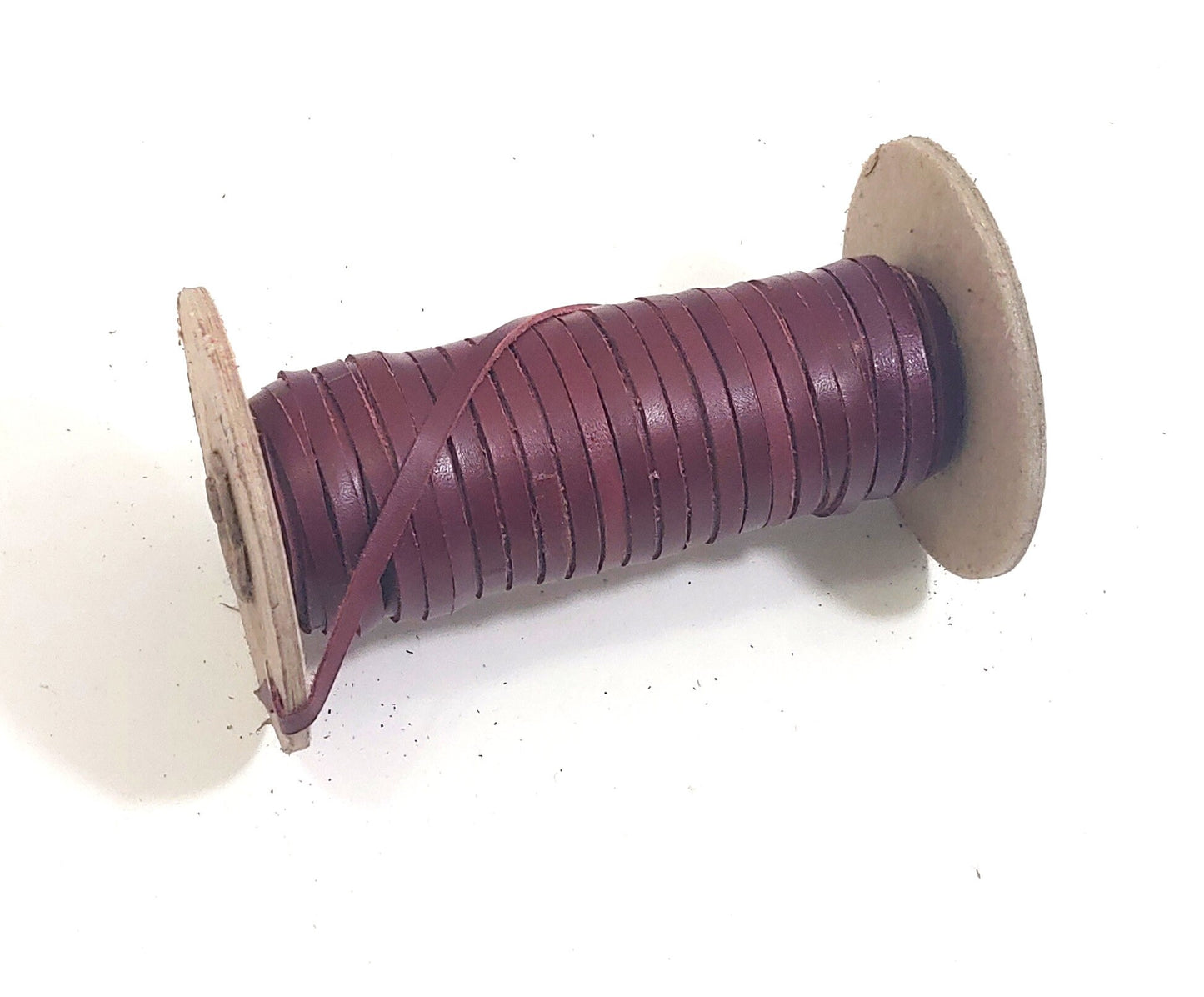 Genuine Bordo Red Cowhide Leather Lacing 5/32" Flat (10 yds) 0156NDB DIY; tassels; dream catchers; fringes; leather crafts; leather string