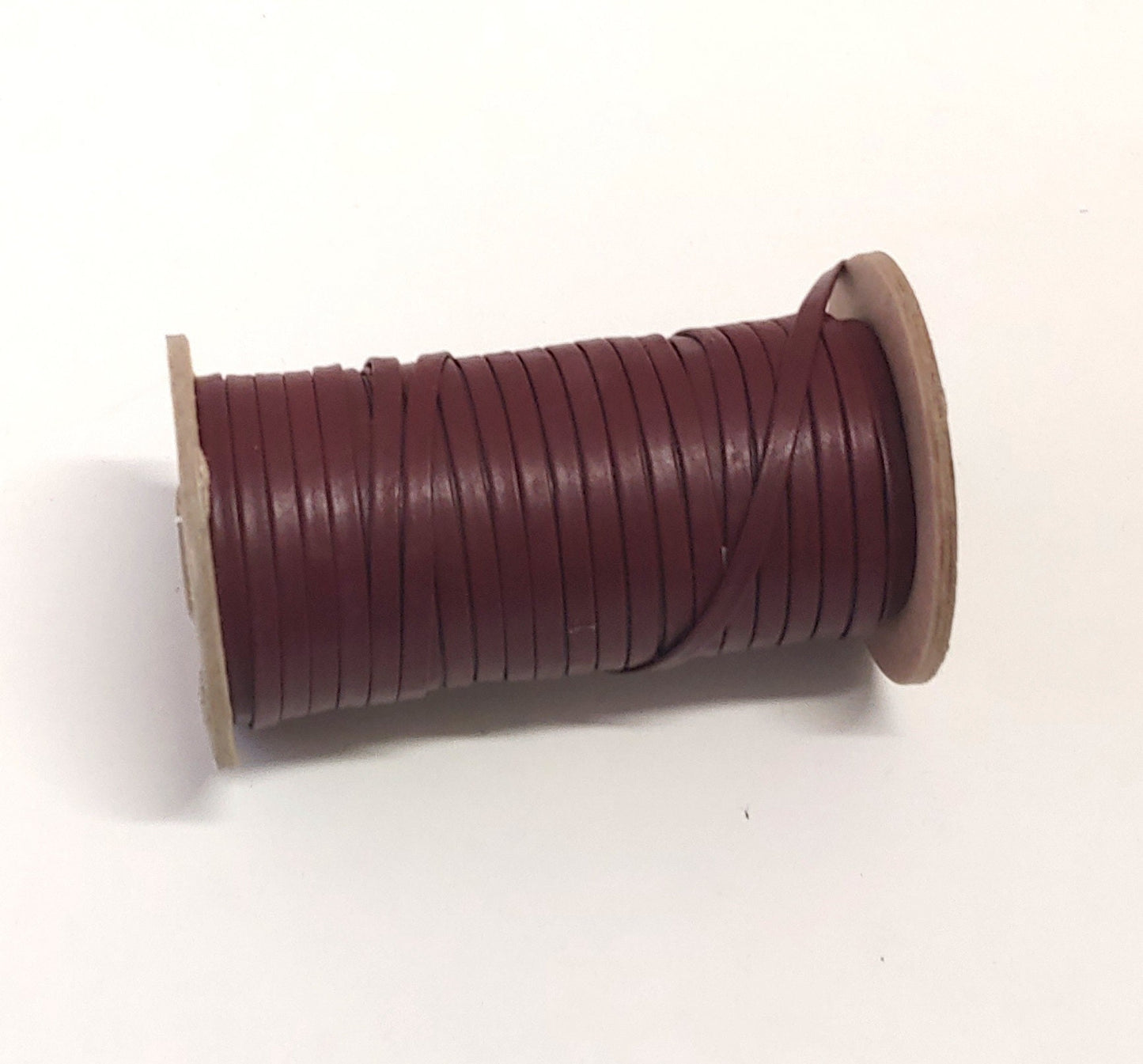 3/16" wide Cowhide Leather Strap in Burgundy (5 YDS) 0187BD9 Double-folded jewelry, bracelets, leather trim