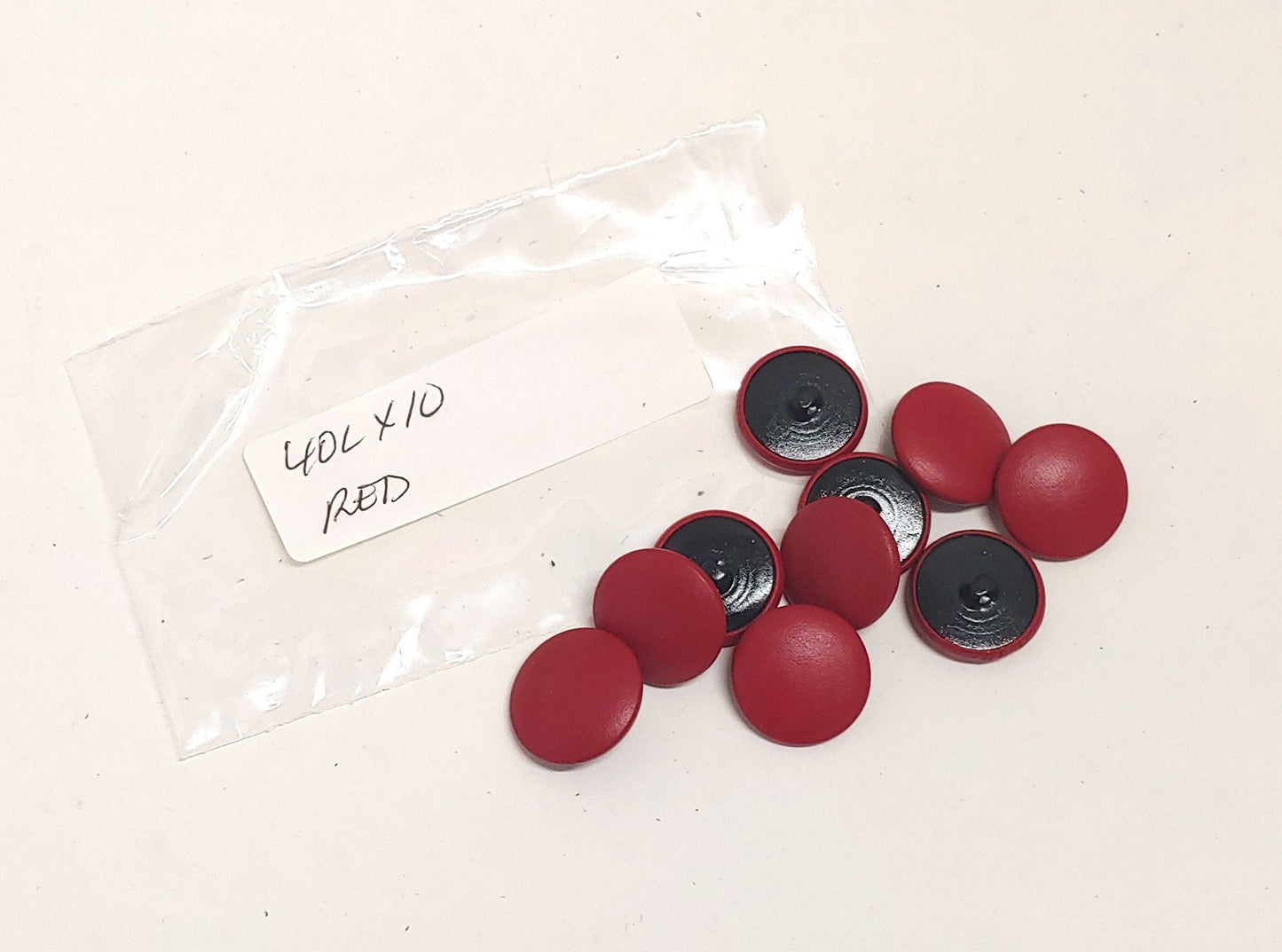 10 Cowhide Leather Covered Buttons 40 Line, 1" (25.5mm) RED