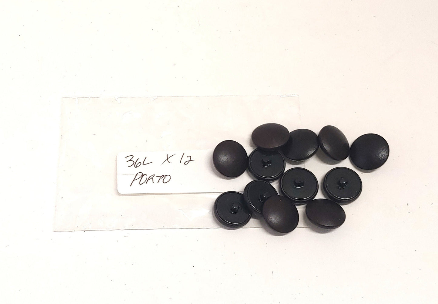 12 Cowhide Leather Covered Buttons 36 Line, Porto Purple Brown, 7/8" (22mm)