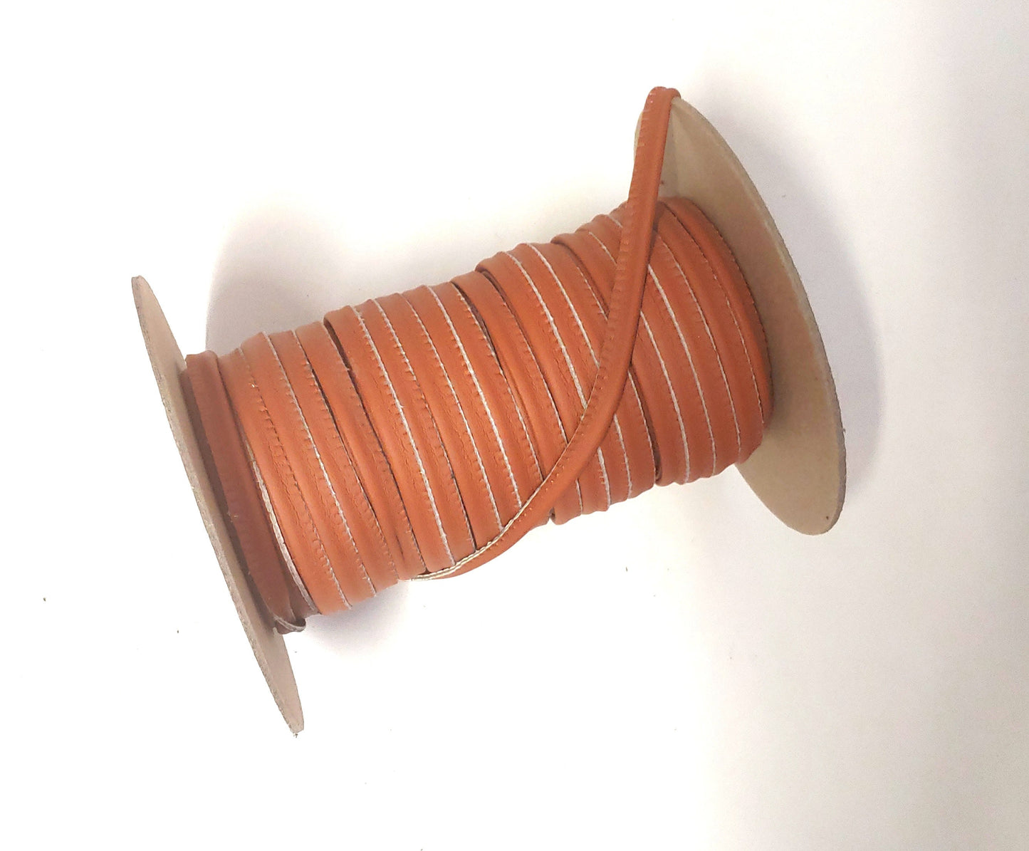 Cognac Brown Polyurethane Leatherette Cord Piping 5/16" (5 yds) 2095XULT