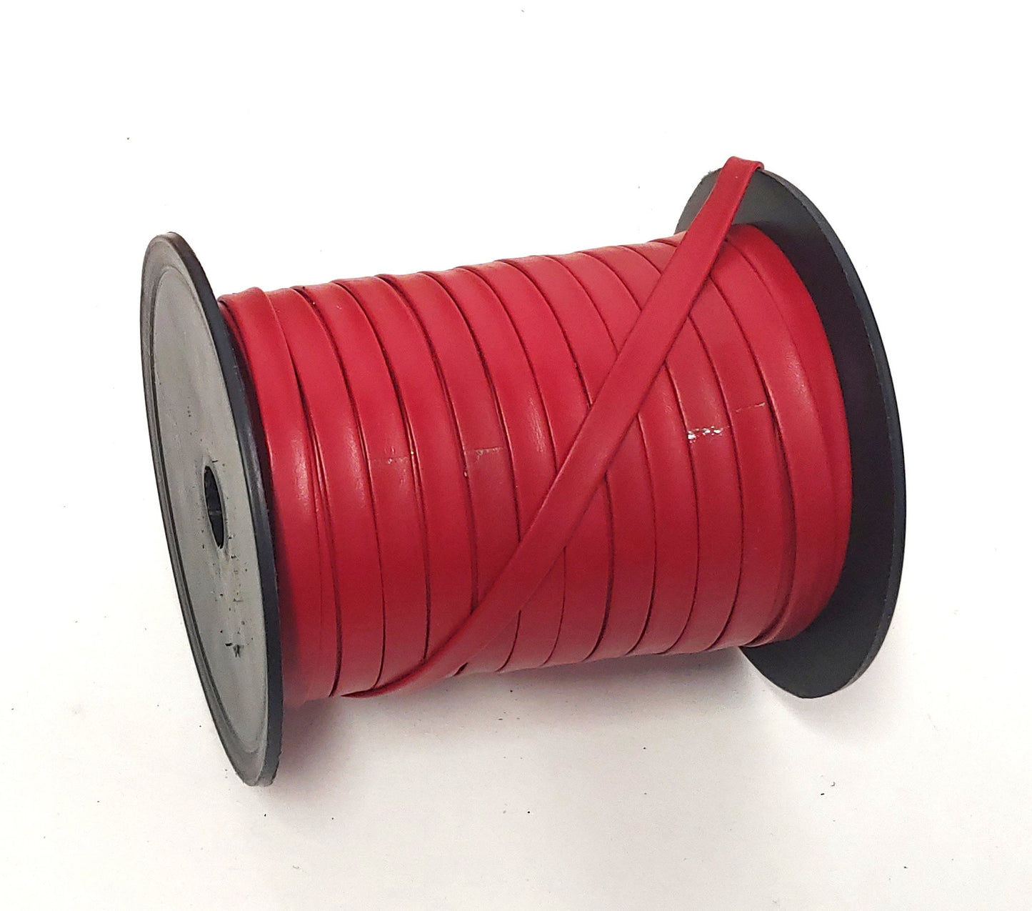 1/4" wide Cowhide Leather Lacing Red (5 yds) 0250BD9 Double-Folded