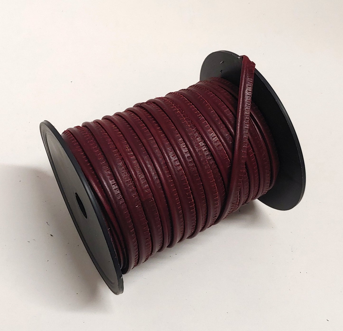 Oxblood Slashed Leather Cord Piping 5/16" (3 yds) 2095XDE