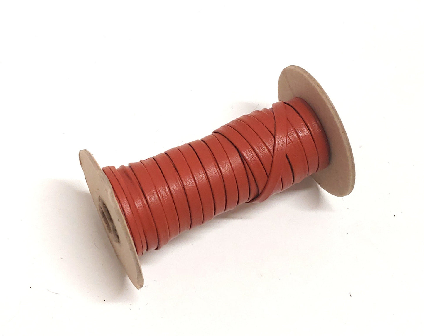 1/4" wide Cowhide Leather Lacing in Cinnamon (5 yds) 0250BD9 Double-Folded - Brown Red