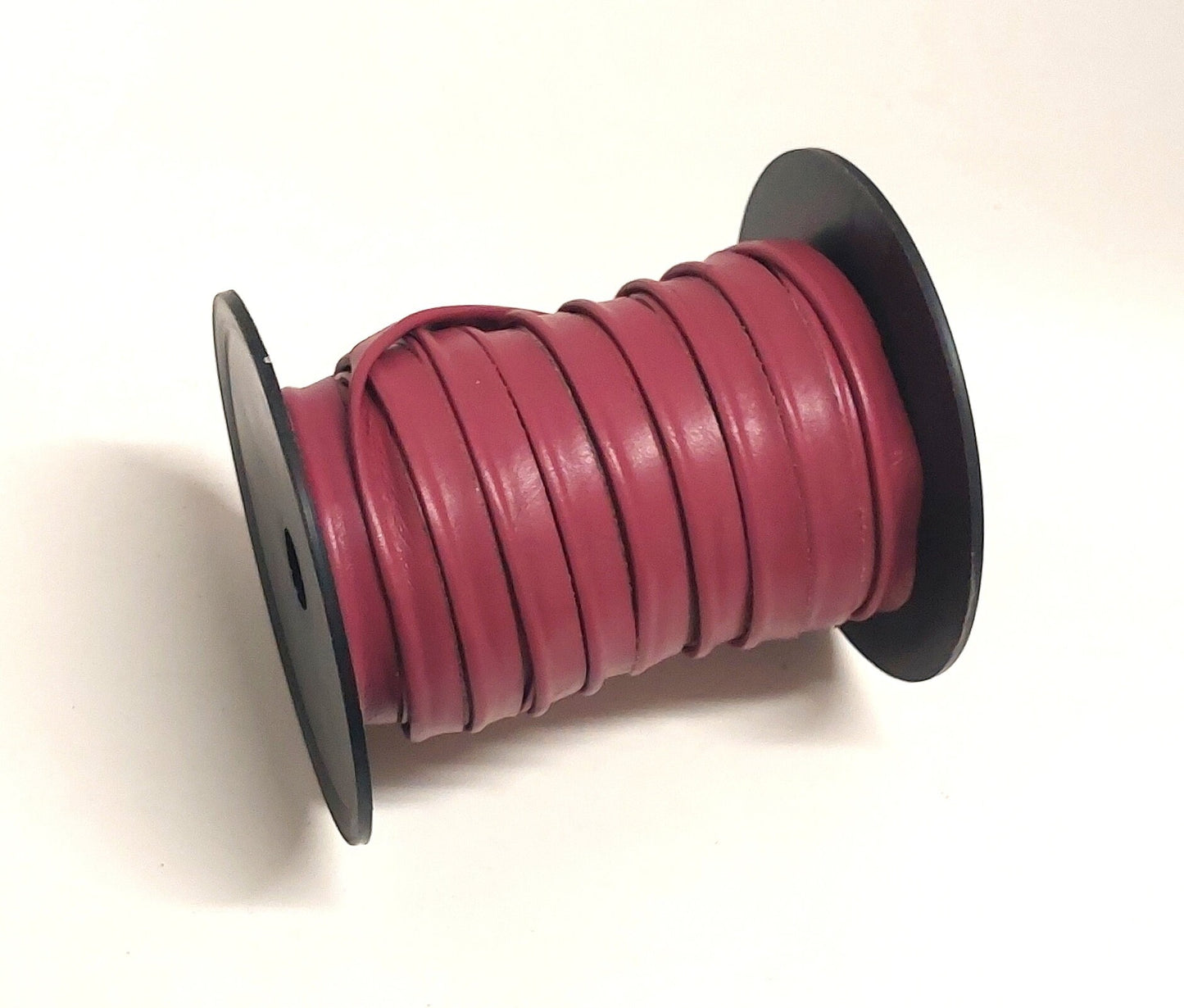 1/2" Cowhide Cord Piping in Fuschia (3 yds) 3277XD9