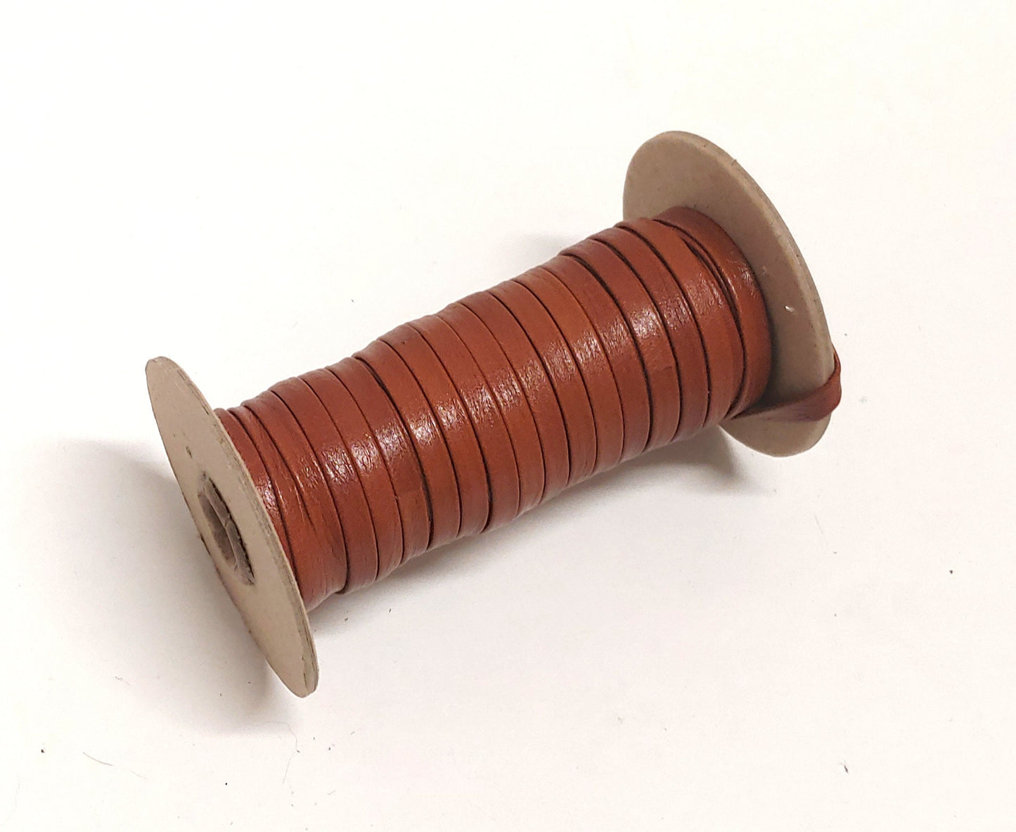 1/4" wide Cowhide Leather Lacing in Dirty Brown (5 yds) 0250BD9 Double-Folded - Tan