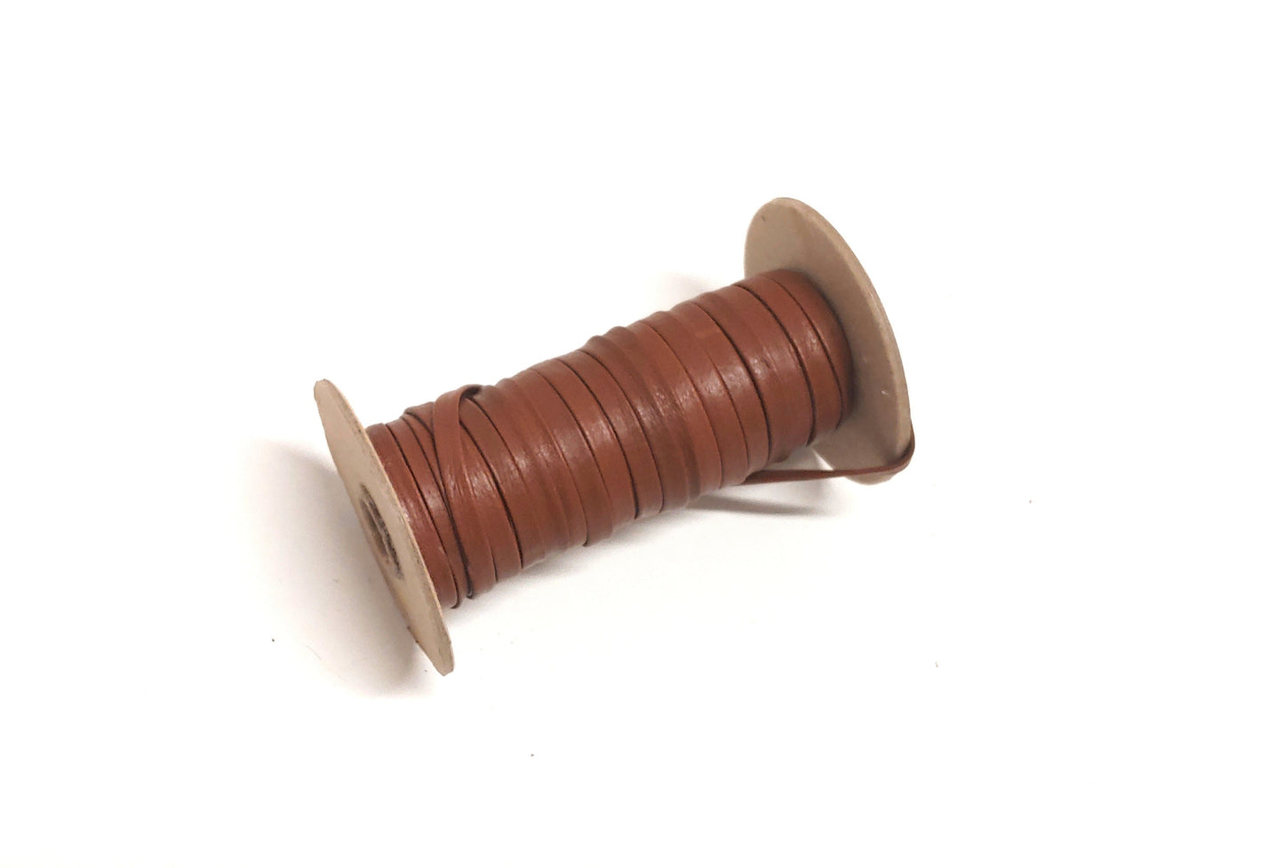 1/4" wide Cowhide Leather Lacing in Ruddy Brown (5 yds) 0250BD9 Double-Folded - Tan Red Brown