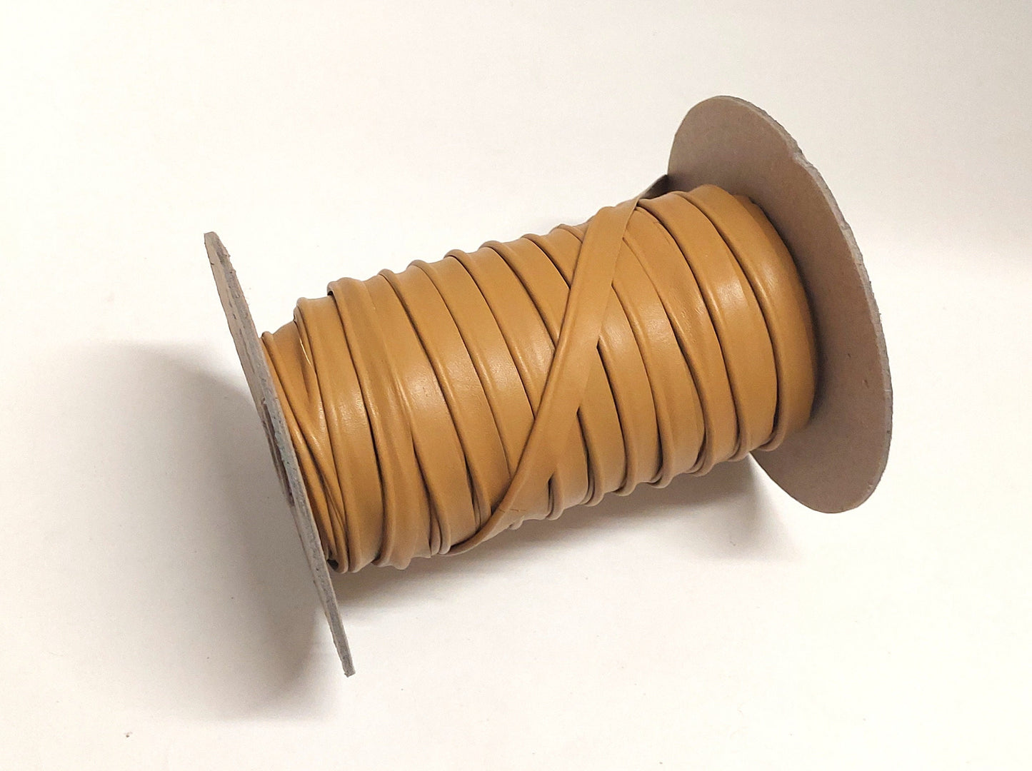 1/2" Cowhide Cord Piping in Honey Mustard (3 yds) 3277XD9