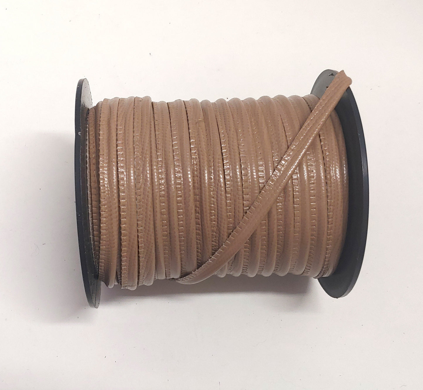 Camel Iguana Print Slashed Cowhide Leather Cord Piping 5/16" (3 yds) 2095XCB