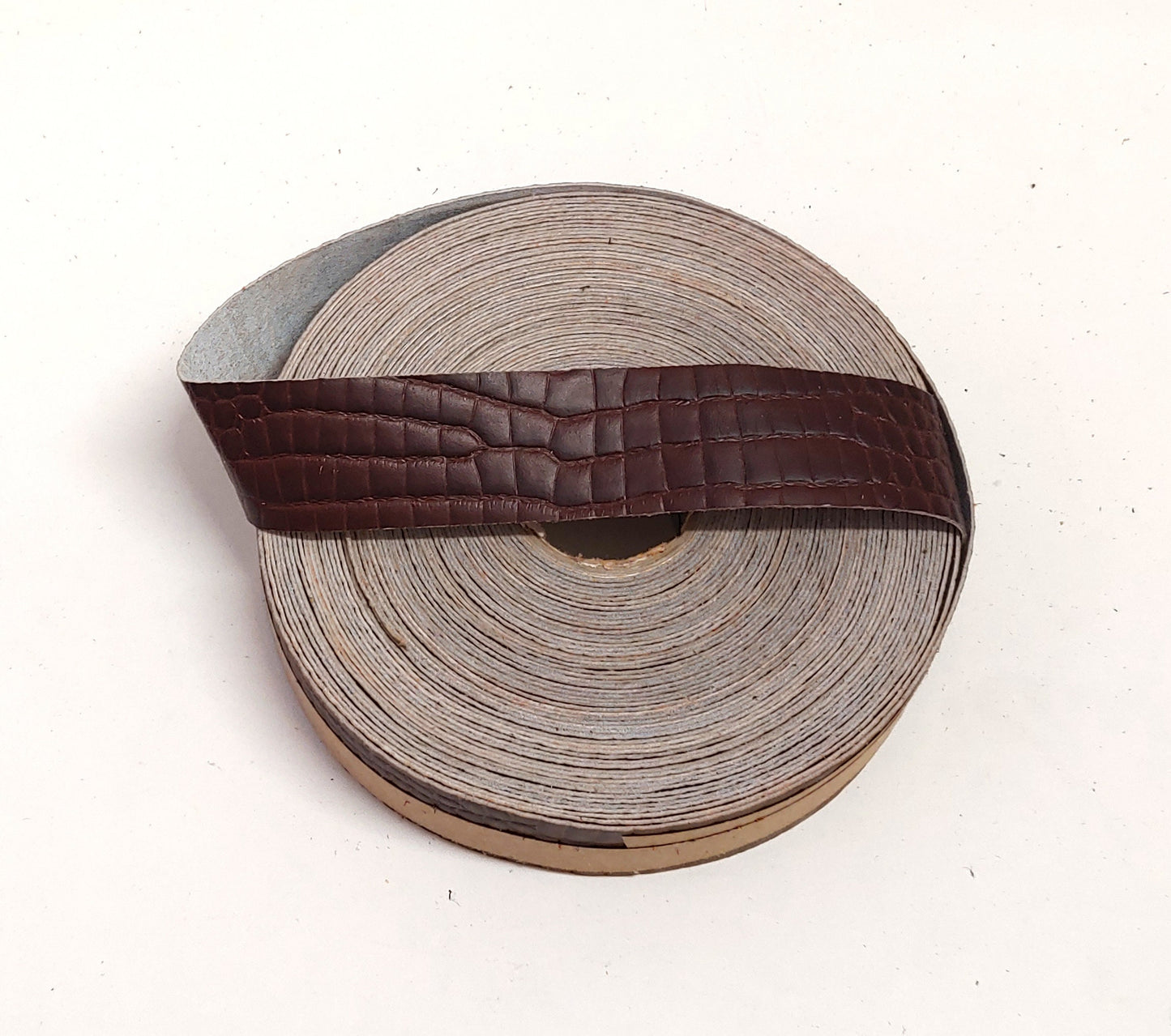 1-1/4" Flat Cowhide Leather Binding in Brown Croc Print (3 yds) 1250FCB trim tape; edge binding; leather tape