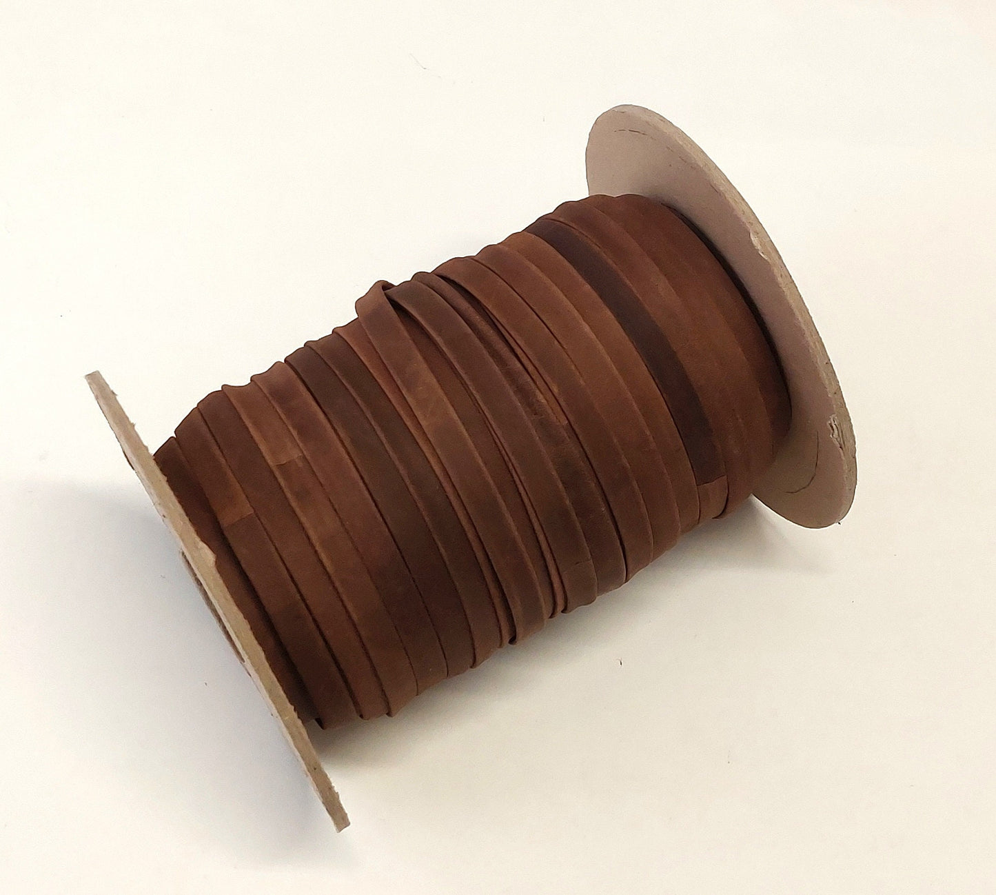 3/8" Double-Folded, Cowhide Leather Lacing in Waxy Brown Nubuck (5 YDS) 0375BCD