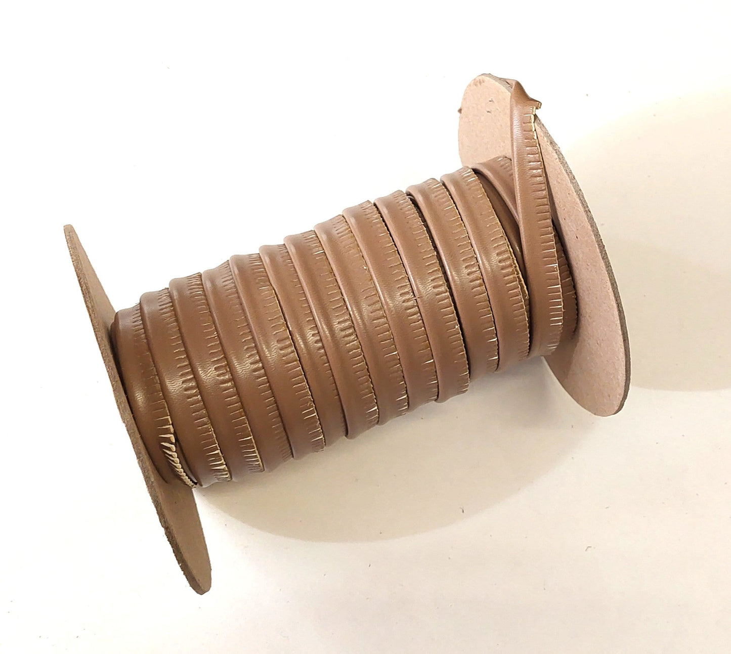 Dark Taupe Koram Polyurethane Vegan Leather Cord Piping with Slashed Edge 1/2" (5 yds) 3446XUKOR welting