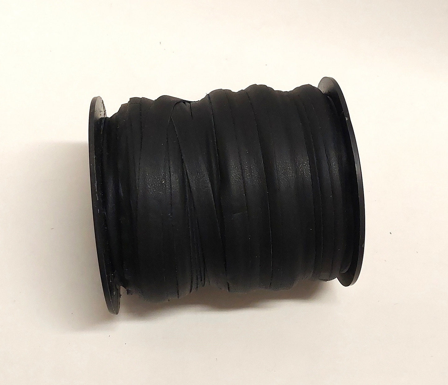 1/2" Flat, Cowhide Leather Trim in Black 1500 (5 YDS) 0500NDSH DIY; leather crafts; dream catchers; string; lacing; fringe;