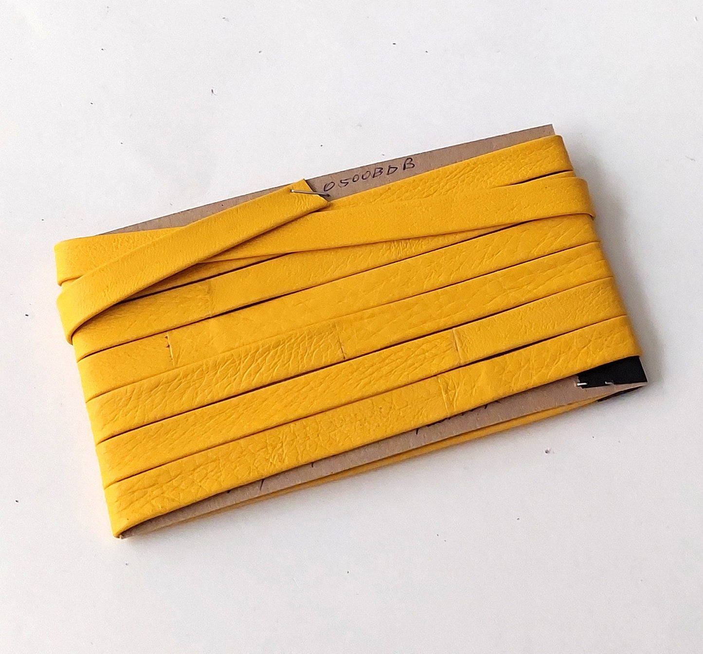 1/2" Cowhide Leather Stripping in Yellow Floater (2.75 yds) 0500BDB Double-folded