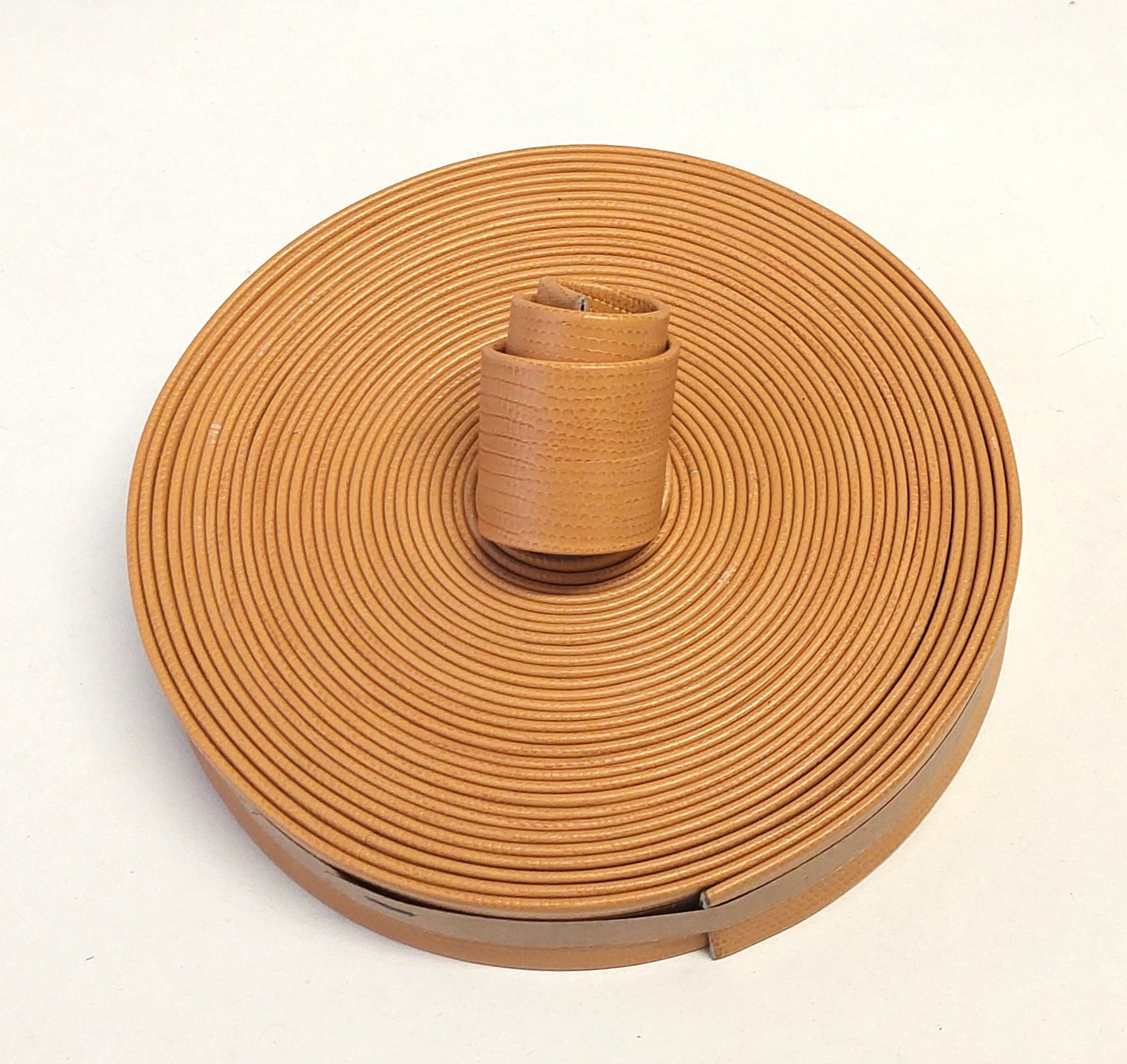 1-1/2" wide Double-folded & Reinforced Cowhide Leather Strap in yellow Iguana print (1 YD) 1500RCB