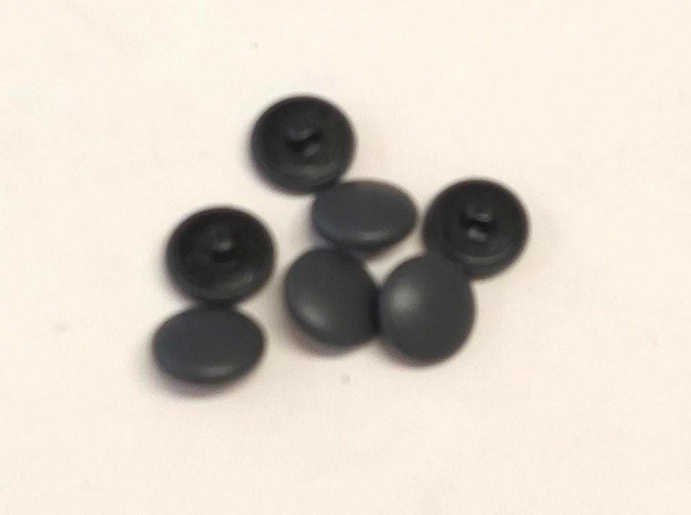 30 Line, Cowhide Leather Covered, Hopper Back Buttons in Steel Gray (7 PC.)