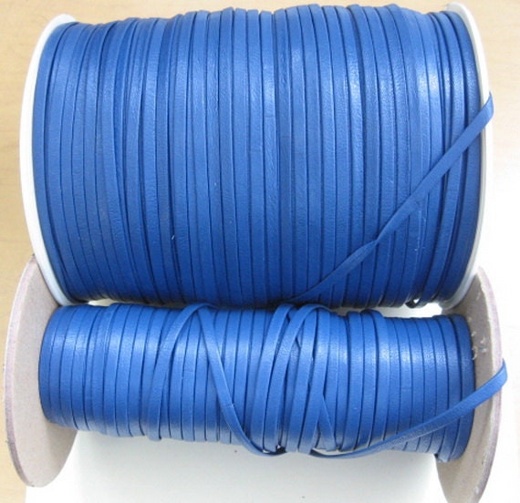 1/8" Double-Folded, Reinforced Cowhide Leather Lacing in Blue/Blue Climax (5 yds) 0125RD9