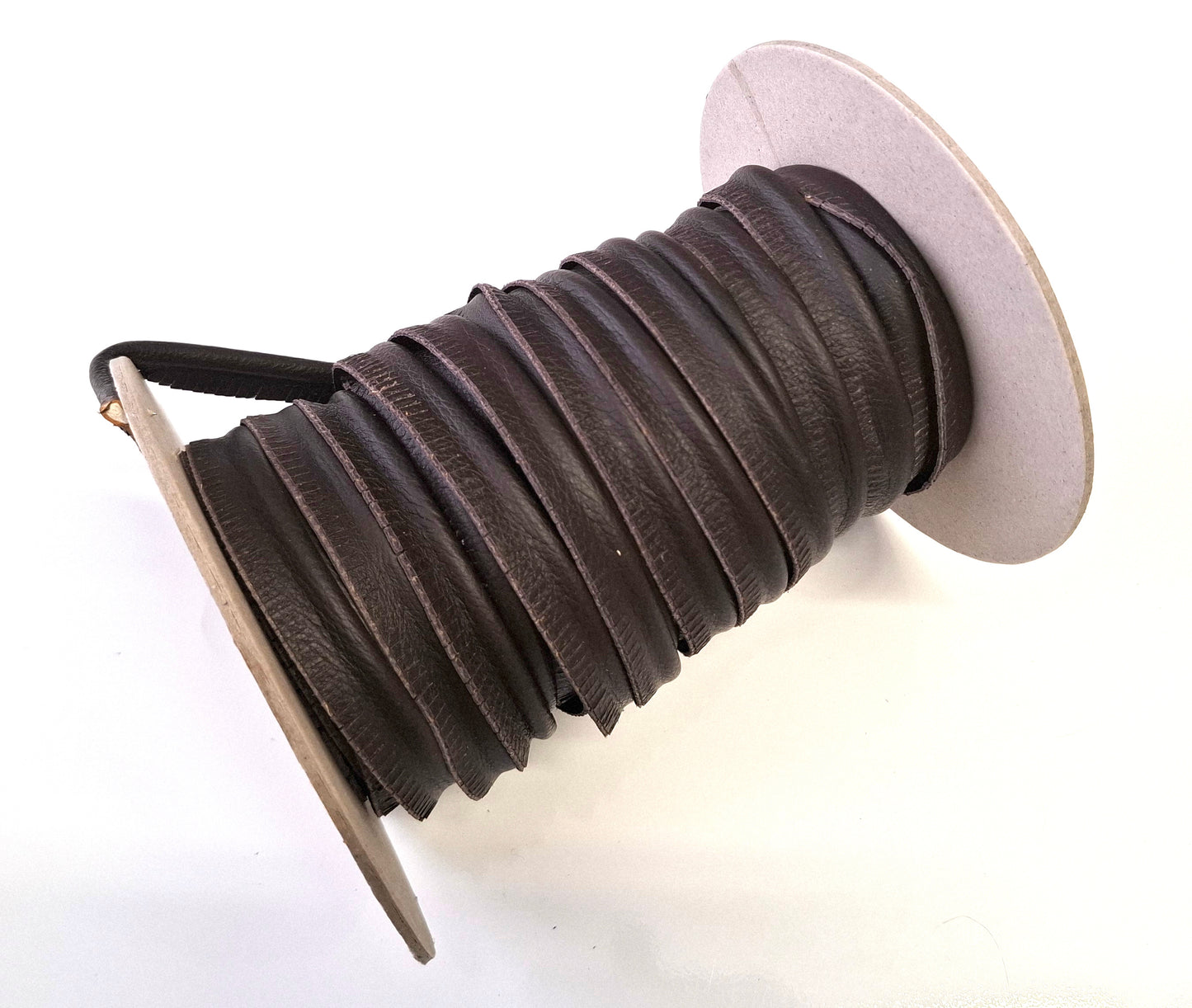 5/8" Round Cord Piping, Genuine Cowhide Leather in Expresso Grain (2 YDS) 3118XDB - bold piping; upholstery piping; large cushions