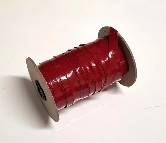 1/2" Flat, Kid Leather Lacing in Red Krinkle Patent (5 YDS) 0500FCK