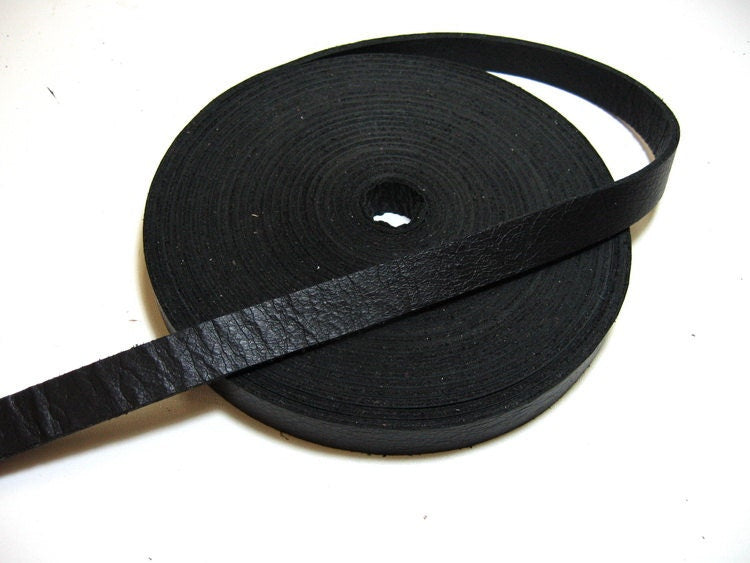 5/8" Back-to-back, Reinforced Cowhide Leather Stripping in Black (2 YDS) 3688XD9