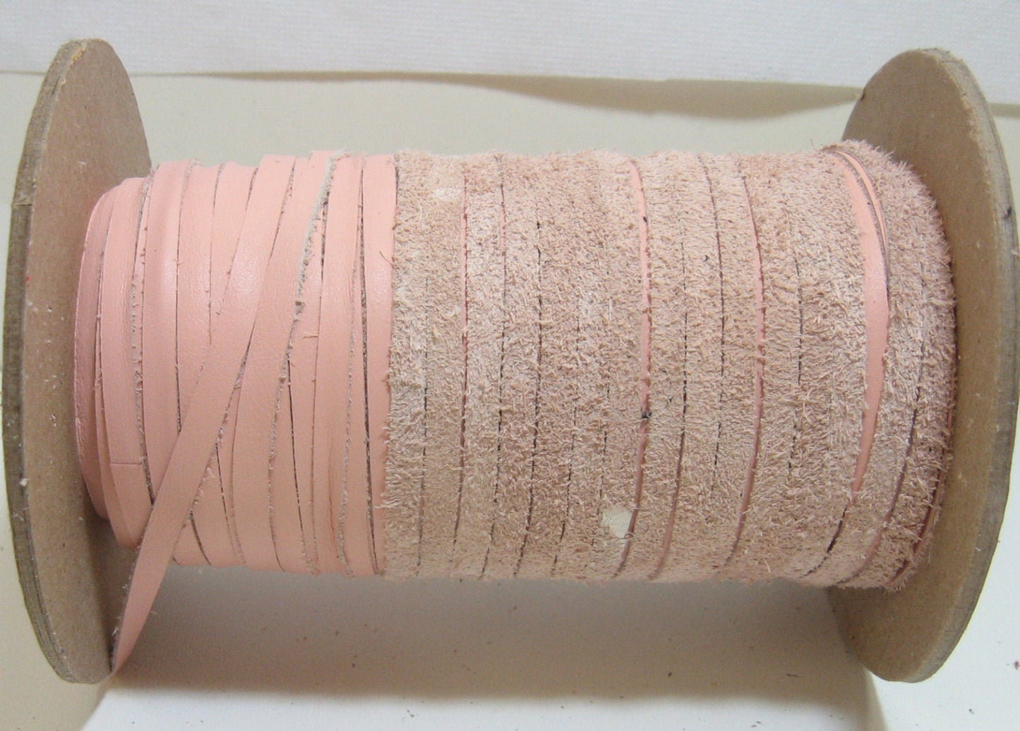 3/16" Flat Cowhide Leather Lacing in Pink Salmon (10 yds) 0187ND6 leather jewelry cord; leather lacing; dream catchers; leather crafts