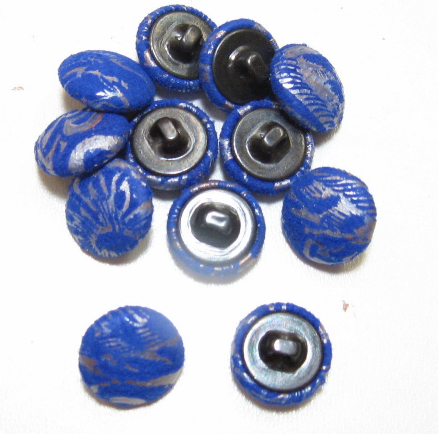 Leather Covered Buttons 24 Line in Royal Blue Lamb Suede with Silver Print 12 pcs